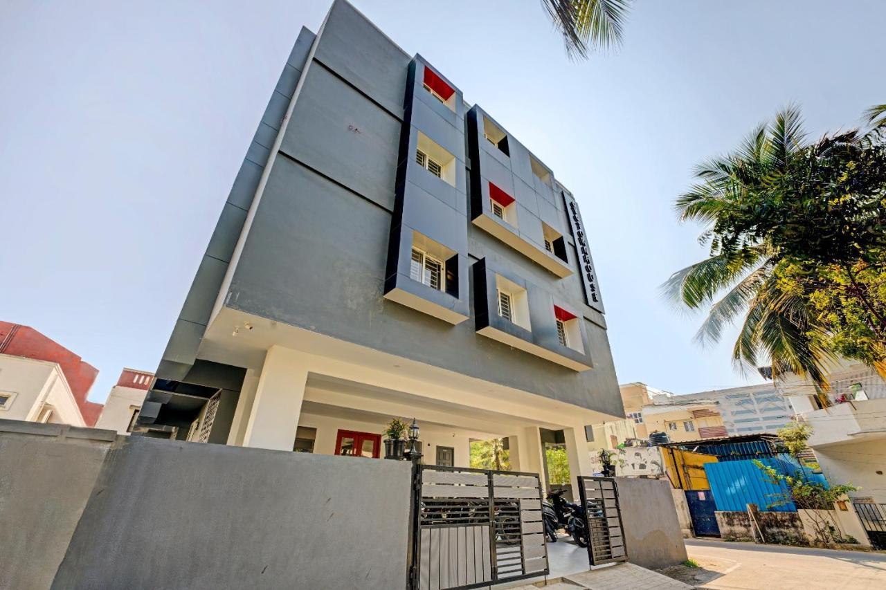 Oyo Townhouse 74871 Thoraipakkam Hotel Chennai Eksteriør billede