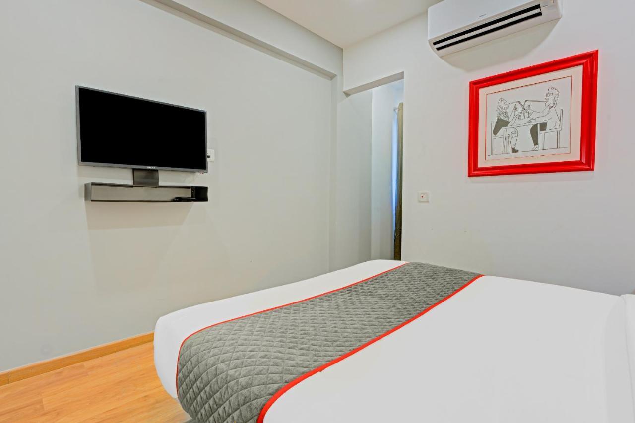 Oyo Townhouse 74871 Thoraipakkam Hotel Chennai Eksteriør billede