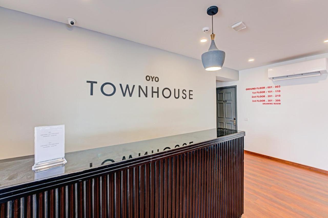 Oyo Townhouse 74871 Thoraipakkam Hotel Chennai Eksteriør billede